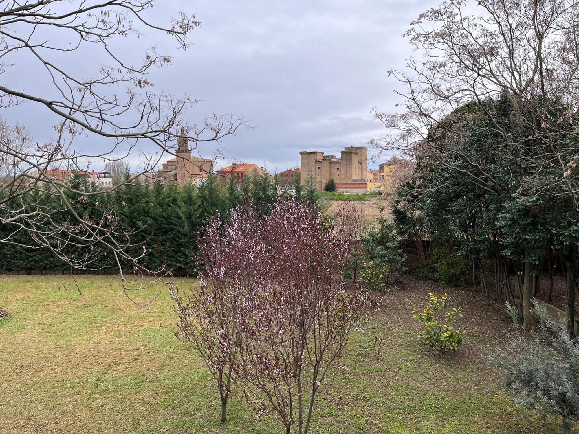 Villa Merenciana Agoncillo Exteriör bild